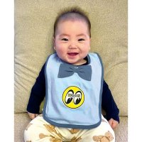 Eyeball Bow Tie Bib