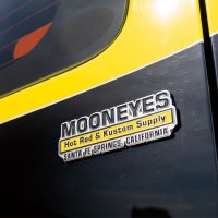 MOONEYES Emblem