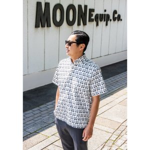 Photo1: MOON Equipped Pullover Shirts