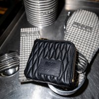 MOON Classic Leather Wallet Small