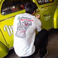 MOONEYES Signs & Pinstriping Studio T-Shirt