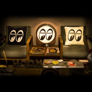 Photo: MOON Equipped Cushion Cover