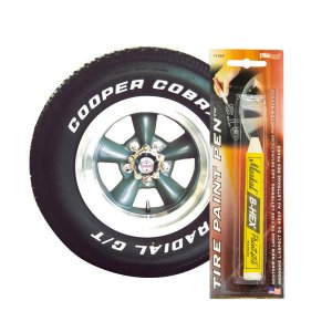 Photo: Tire Paint Pen