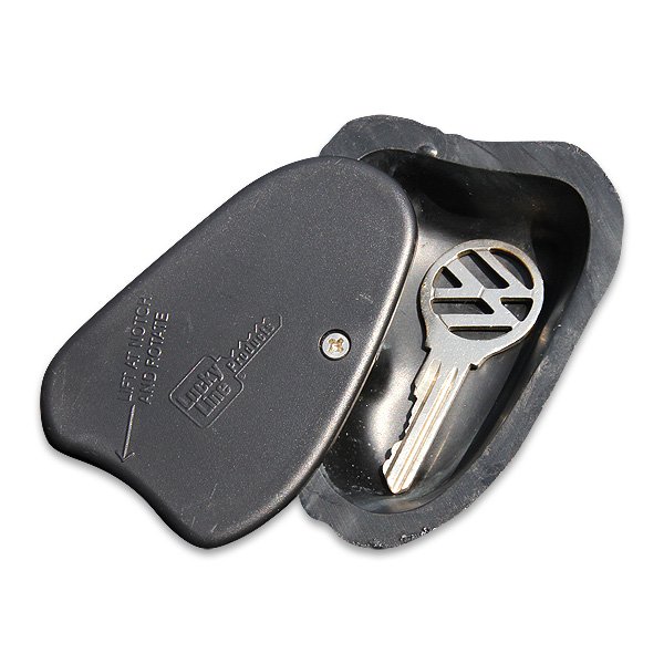 Photo4: Lucky Line Rock Key Hider (4)