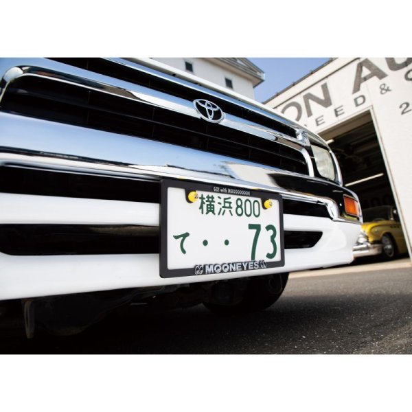 Photo2: Raised MOONEYES Logo Skinny License Plate Frame JPN size (2)