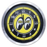 Photo: MOON Aluminum Wall Clock