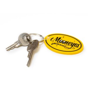 Photo: MOONEYES Oval Rubber Key Ring