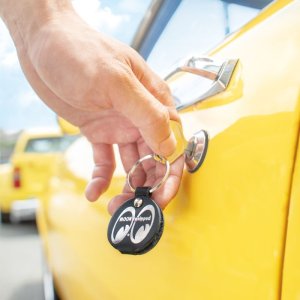 Photo: MOON Equipped Round Leather Key Ring