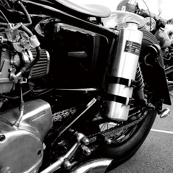 Photo3: MOONEYES Original Emergency Tank (3)
