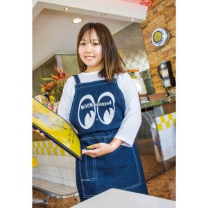 Photo: MOON Equipped Canvas Apron Denim