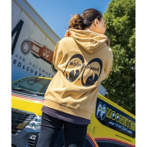 Photo: MOON Equipped Light Zip Hoodie