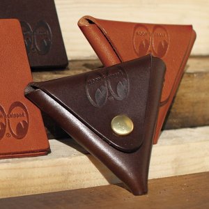 Photo: MOON Classic Coin Case